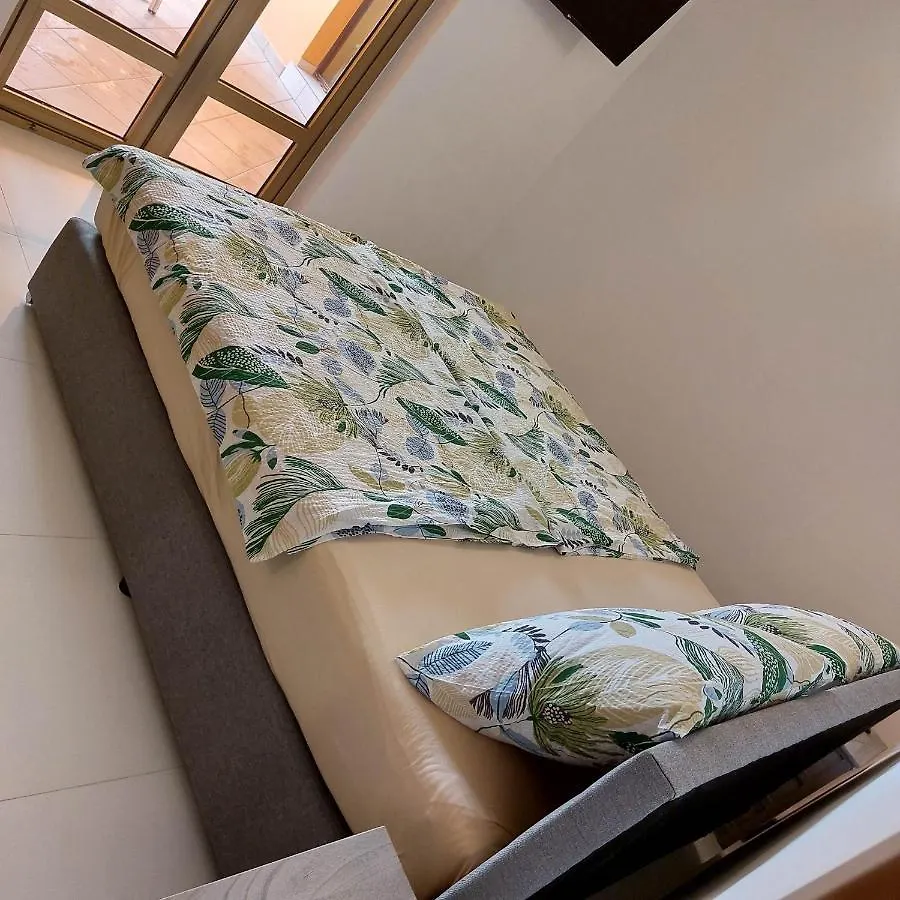 5 Rooms Apartman Barbat na Rabu Apartment